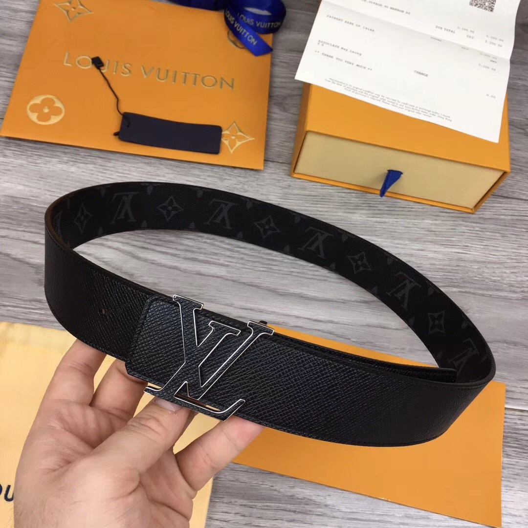 Louis Vuitton Initiales Reversible Belt In Black - EUR FASHION