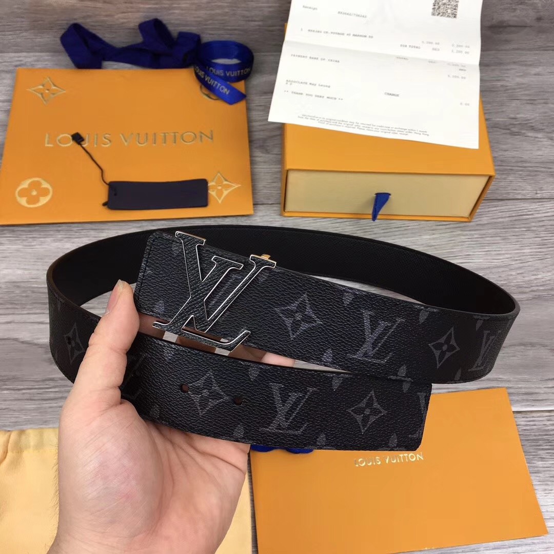 Louis Vuitton Initiales Reversible Belt In Black - EUR FASHION
