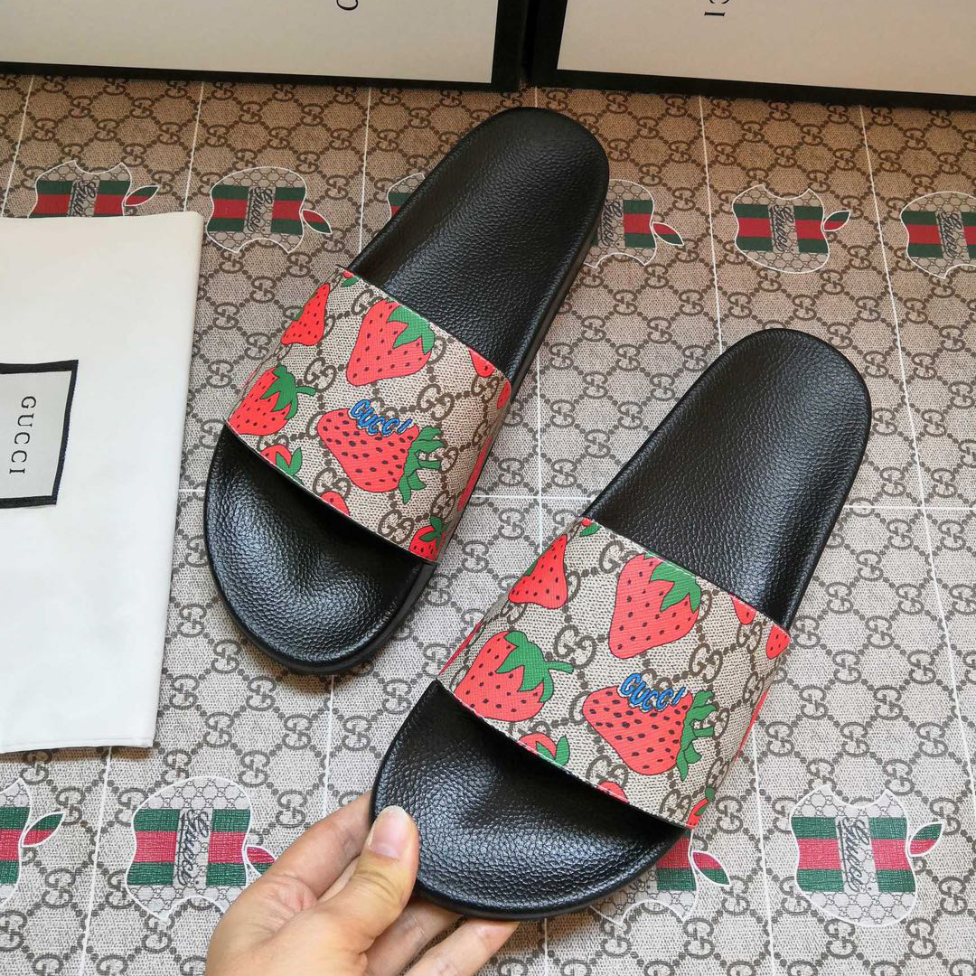 Gucci GG Gucci Strawberry Slide Sandal - EUR FASHION