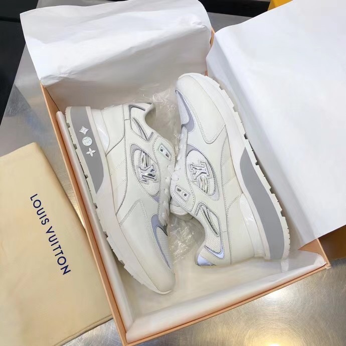 Louis Vuitton Trainer Sneaker - EUR FASHION