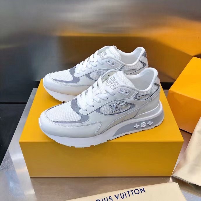 Louis Vuitton Trainer Sneaker - EUR FASHION