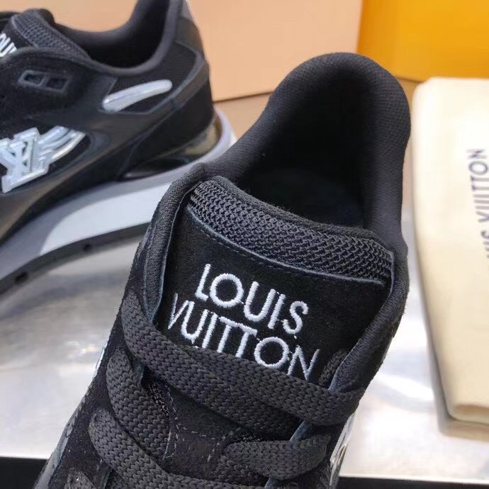 Louis Vuitton Trainer Sneaker(Upon UK Size) - EUR FASHION