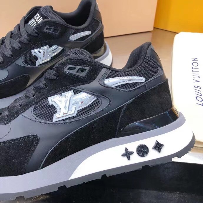 Louis Vuitton Trainer Sneaker(Upon UK Size) - EUR FASHION