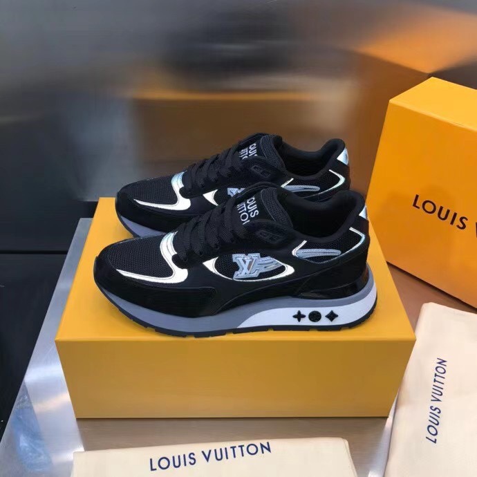 Louis Vuitton Trainer Sneaker(Upon UK Size) - EUR FASHION