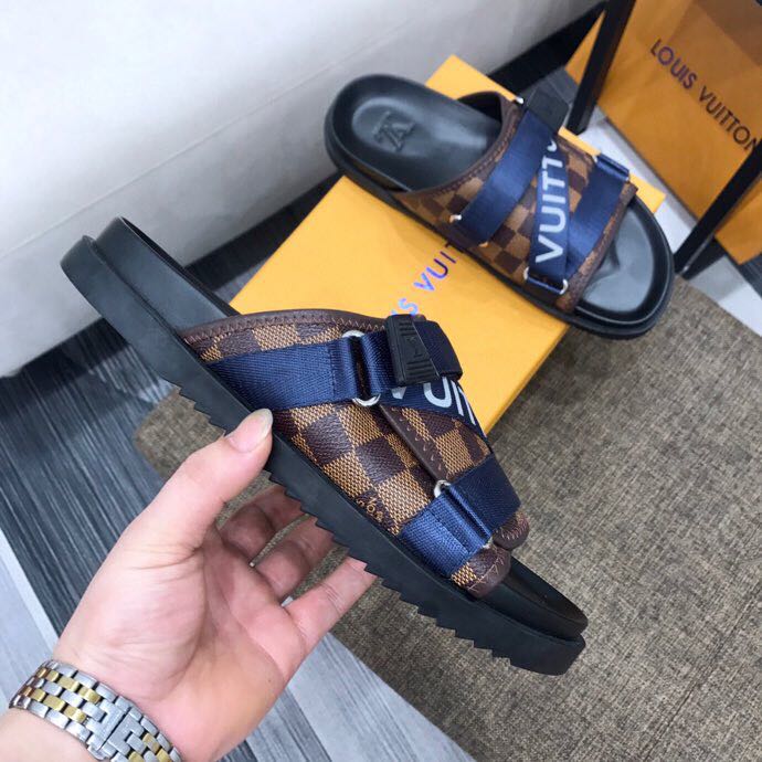 Louis Vuitton Monogram Sandals - EUR FASHION