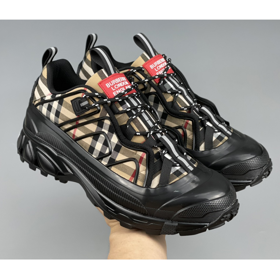 Burberry Vintage Check Cotton Arthur Sneakers - EUR FASHION