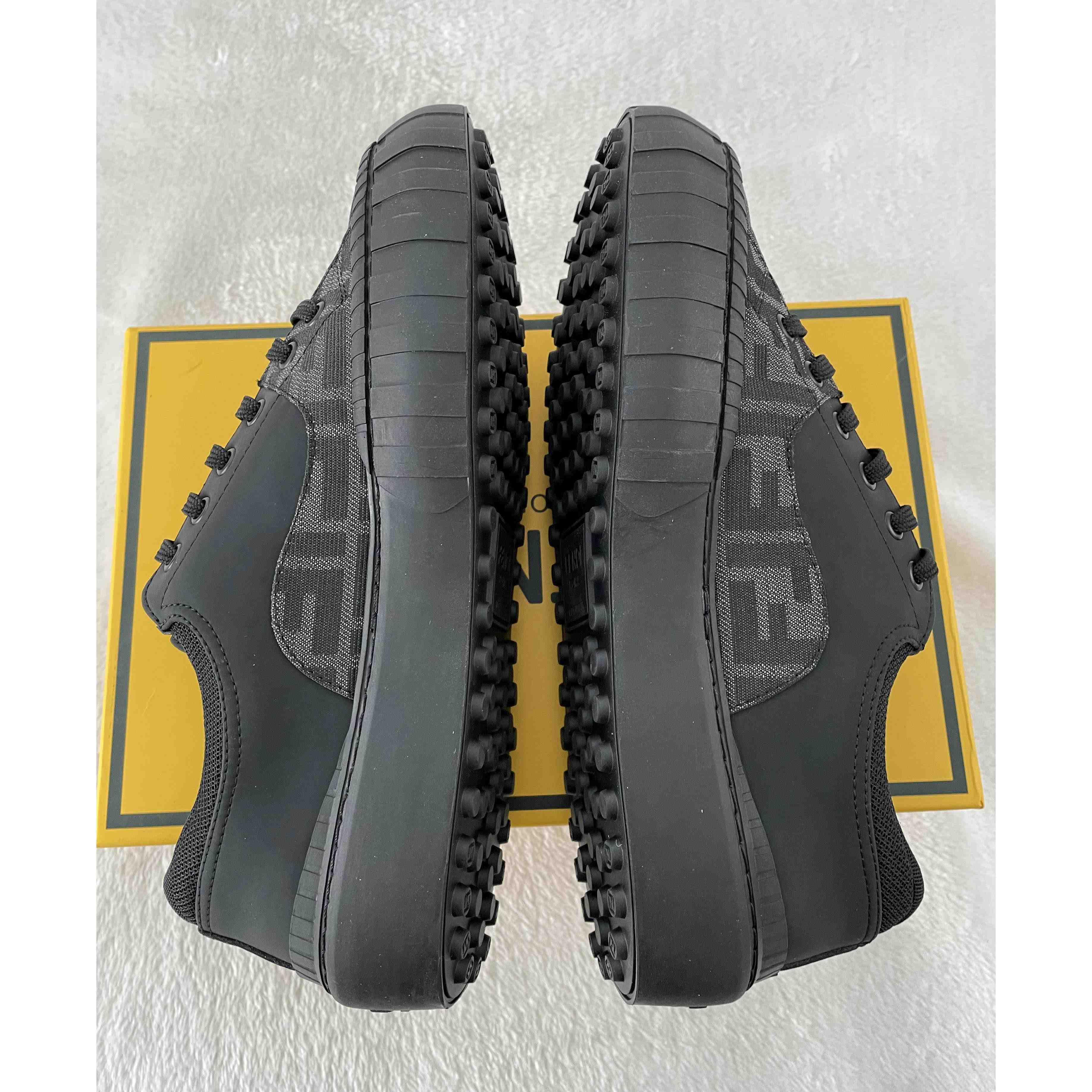 Fendi FF Black Fabric Low-tops Sneaker - EUR FASHION
