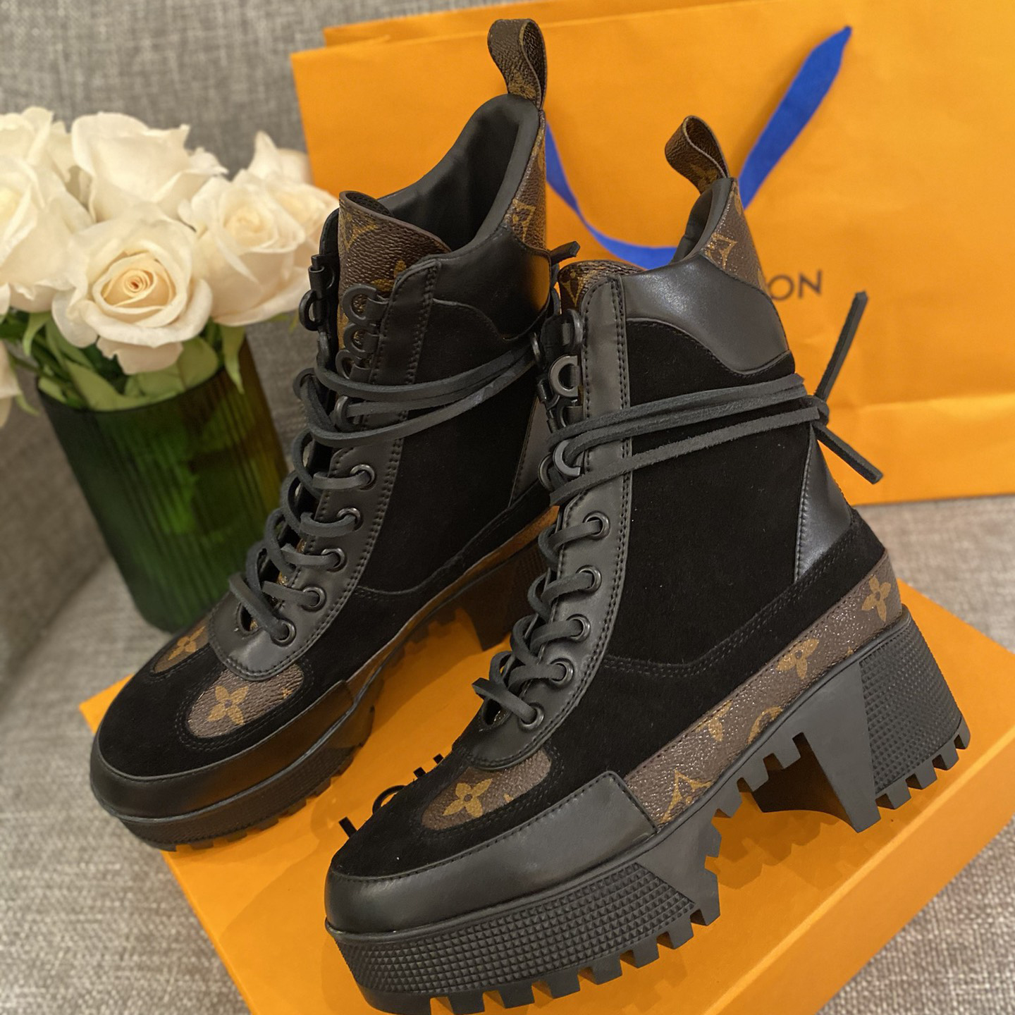 Louis Vuitton Laureate Desert Boot - EUR FASHION
