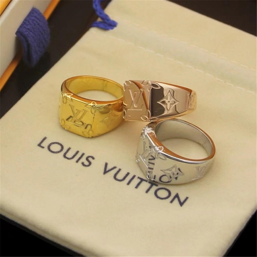 Louis Vuitton Logo Ring - EUR FASHION