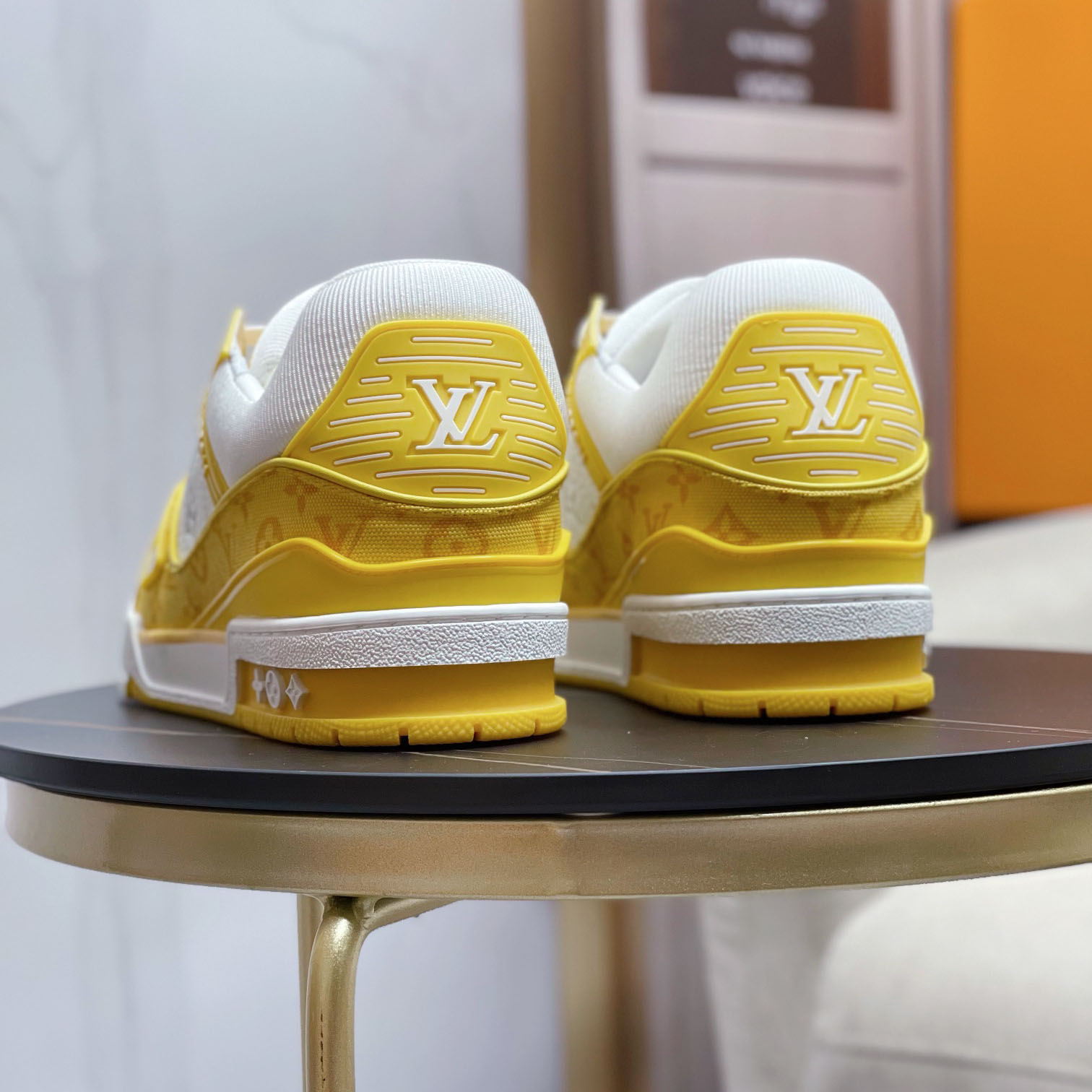 Louis Vuitton Trainer Sneaker - EUR FASHION