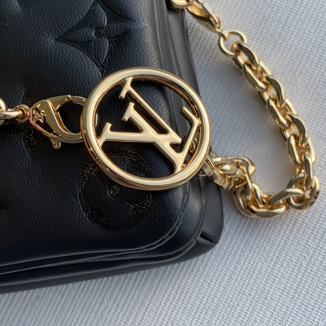 Louis Vuitton Pochette Coussin Black(20-14-8CM) - EUR FASHION