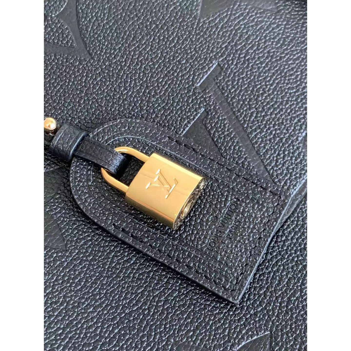 Louis Vuitton Black Monogram Leather Handbag (34-24-15CM) - EUR FASHION