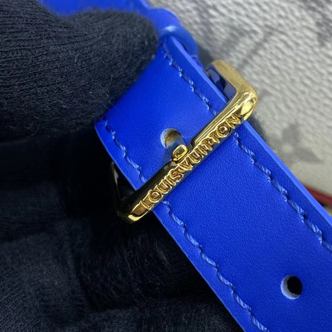 Louis Vuitton NBA Nil  Messenger(29.5-21.5-12CM) - EUR FASHION