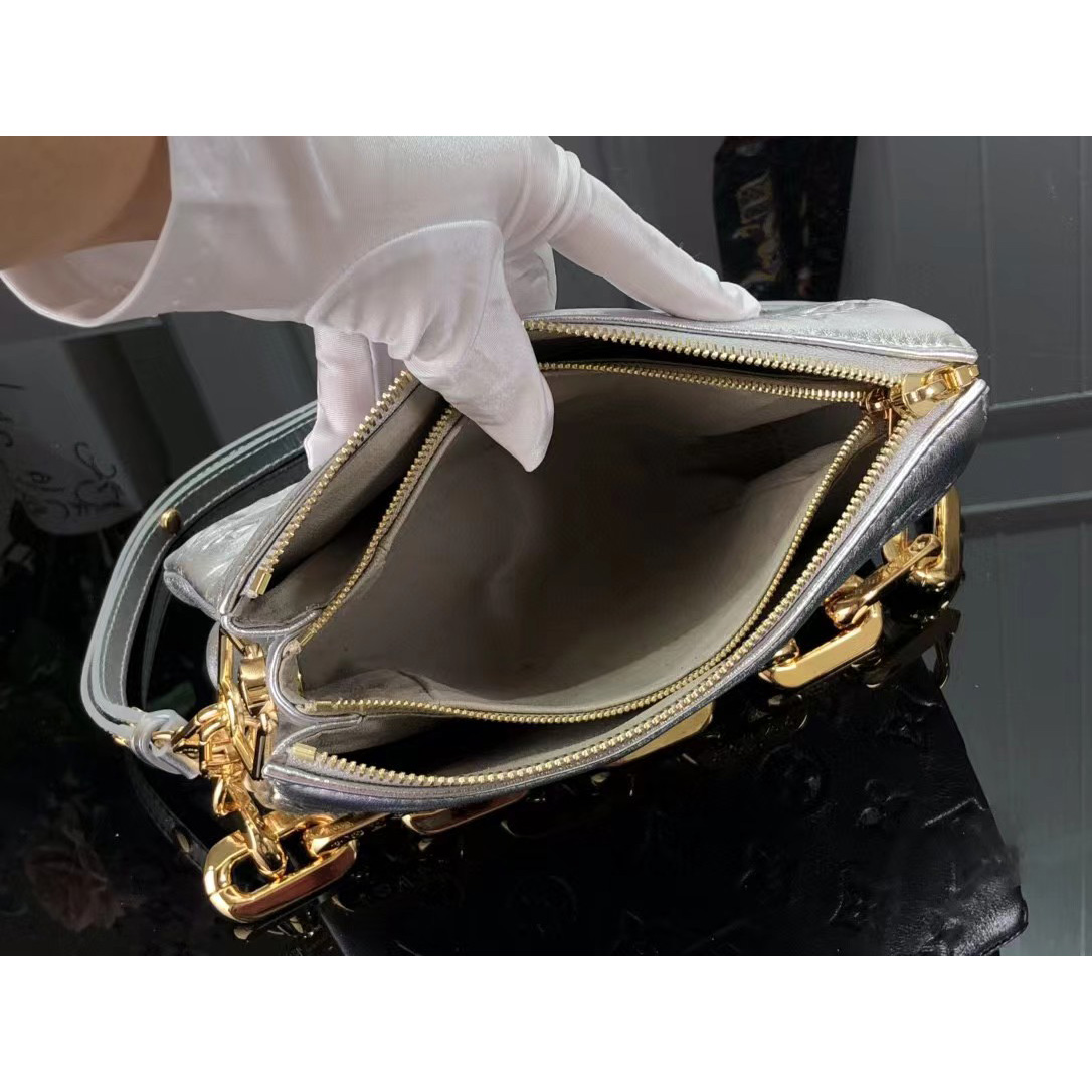 Louis Vuitton  BB Handbag （21 x 16 x 7cm） - EUR FASHION