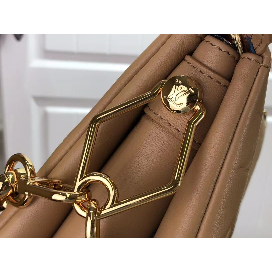 Louis Vuitton  Handbag （20 x 16 x 12cm） - EUR FASHION