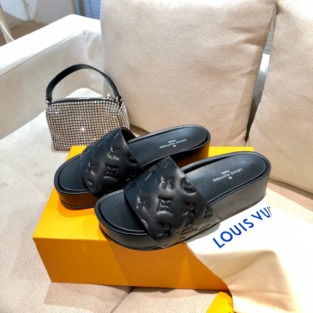 Louis Vuitton Slides - EUR FASHION