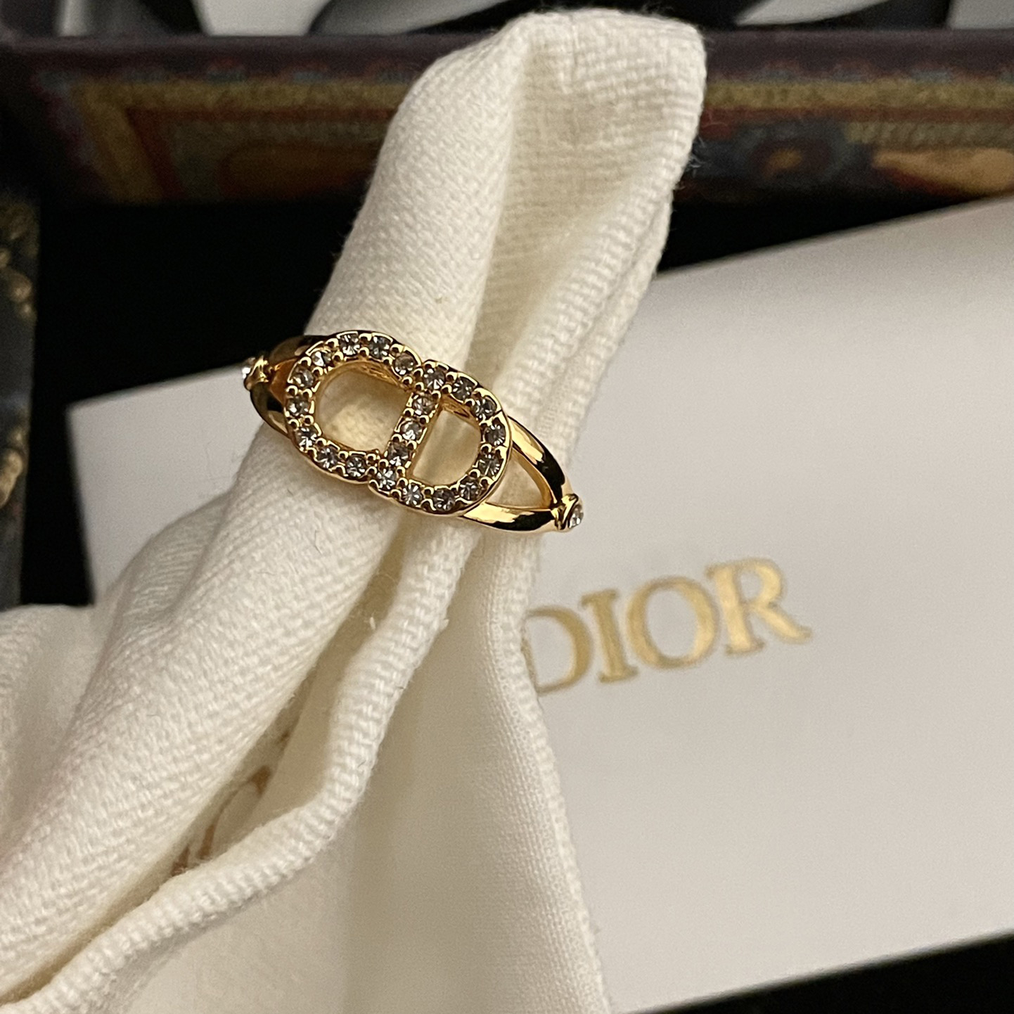 Dior 'CD' Ring - EUR FASHION