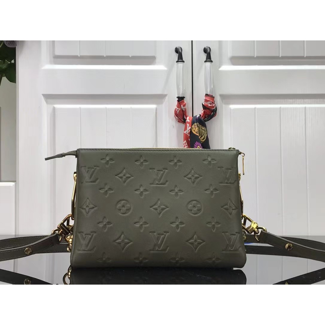Louis Vuitton  Handbag （20 x 16 x 12cm） - EUR FASHION