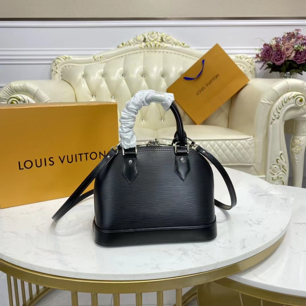 Louis Vuitton  Black Shoulder Bag （23.5-17.5-11.5CM） - EUR FASHION
