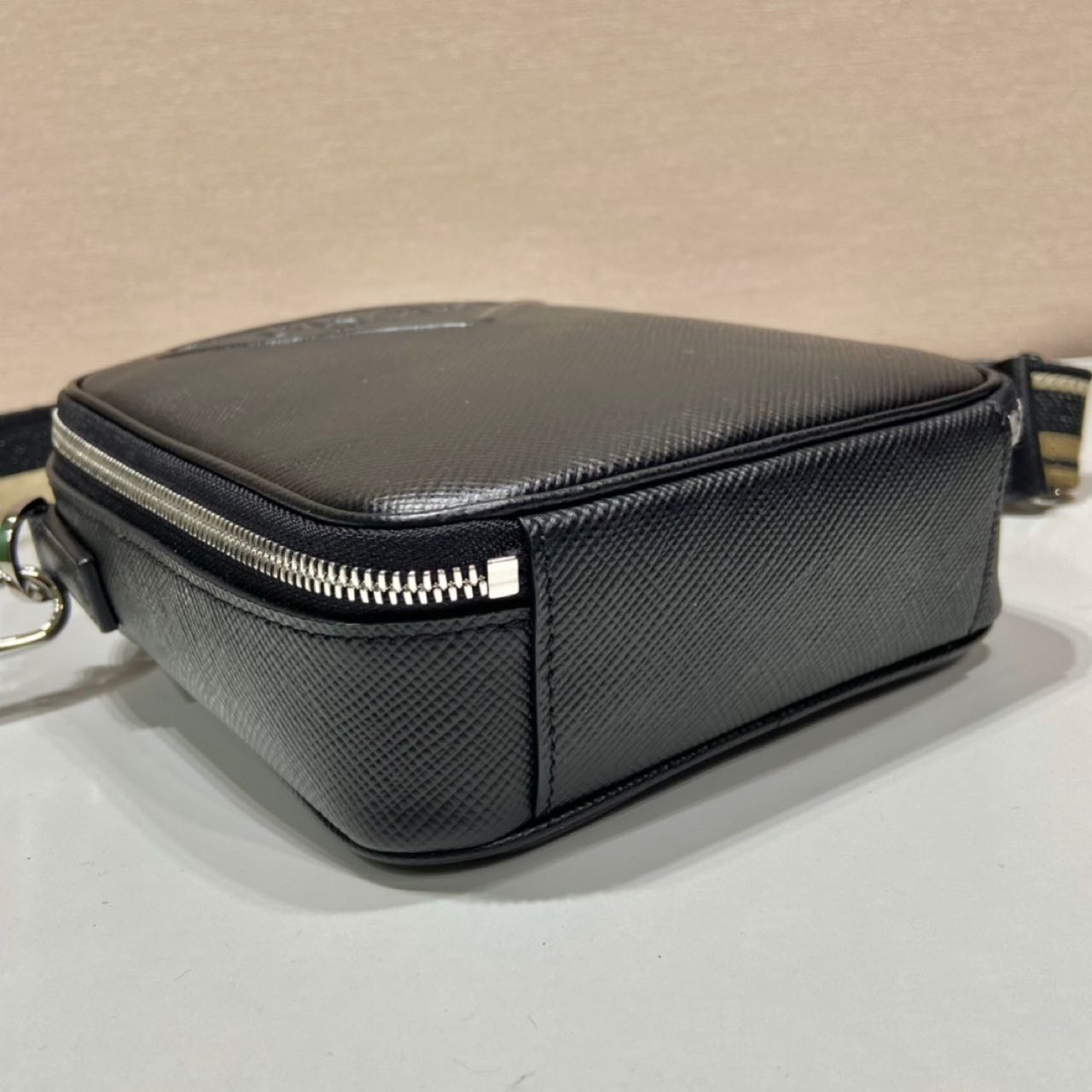 Prada Leather Shoulder Bag（19-16-5.5CM） - EUR FASHION