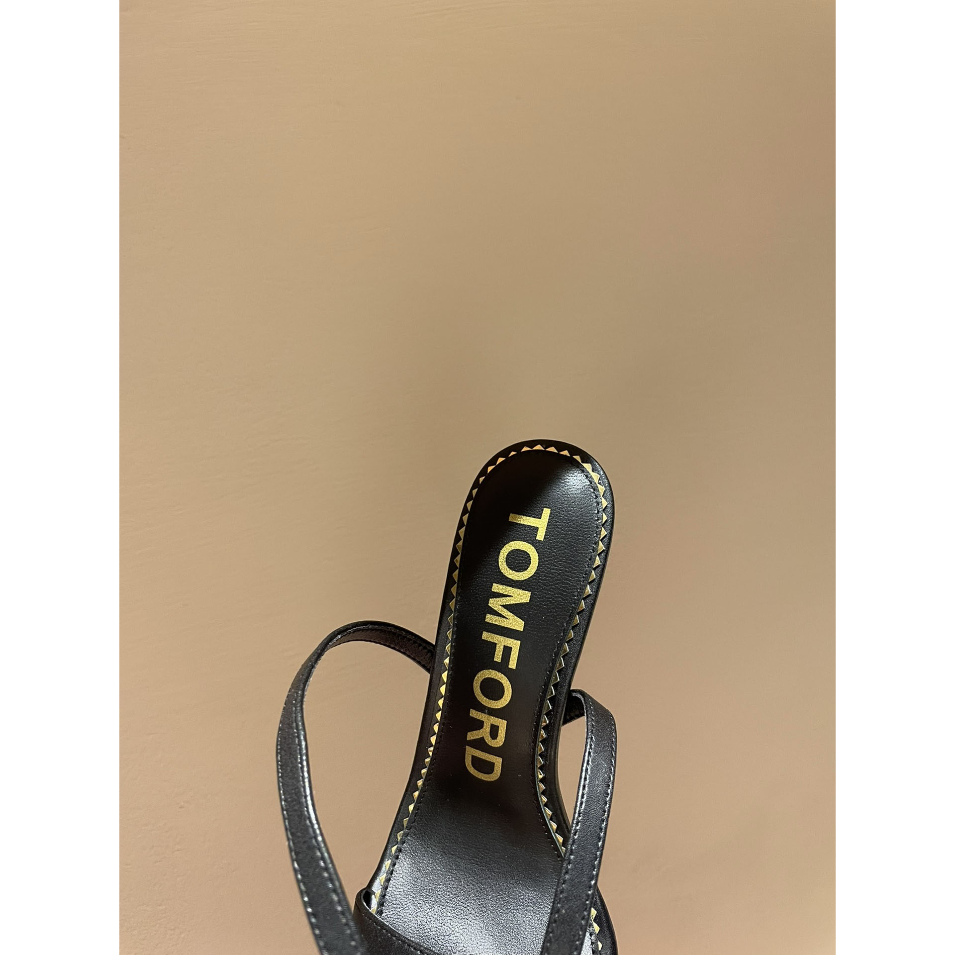 Tom Ford Black Padlock Sandals - EUR FASHION