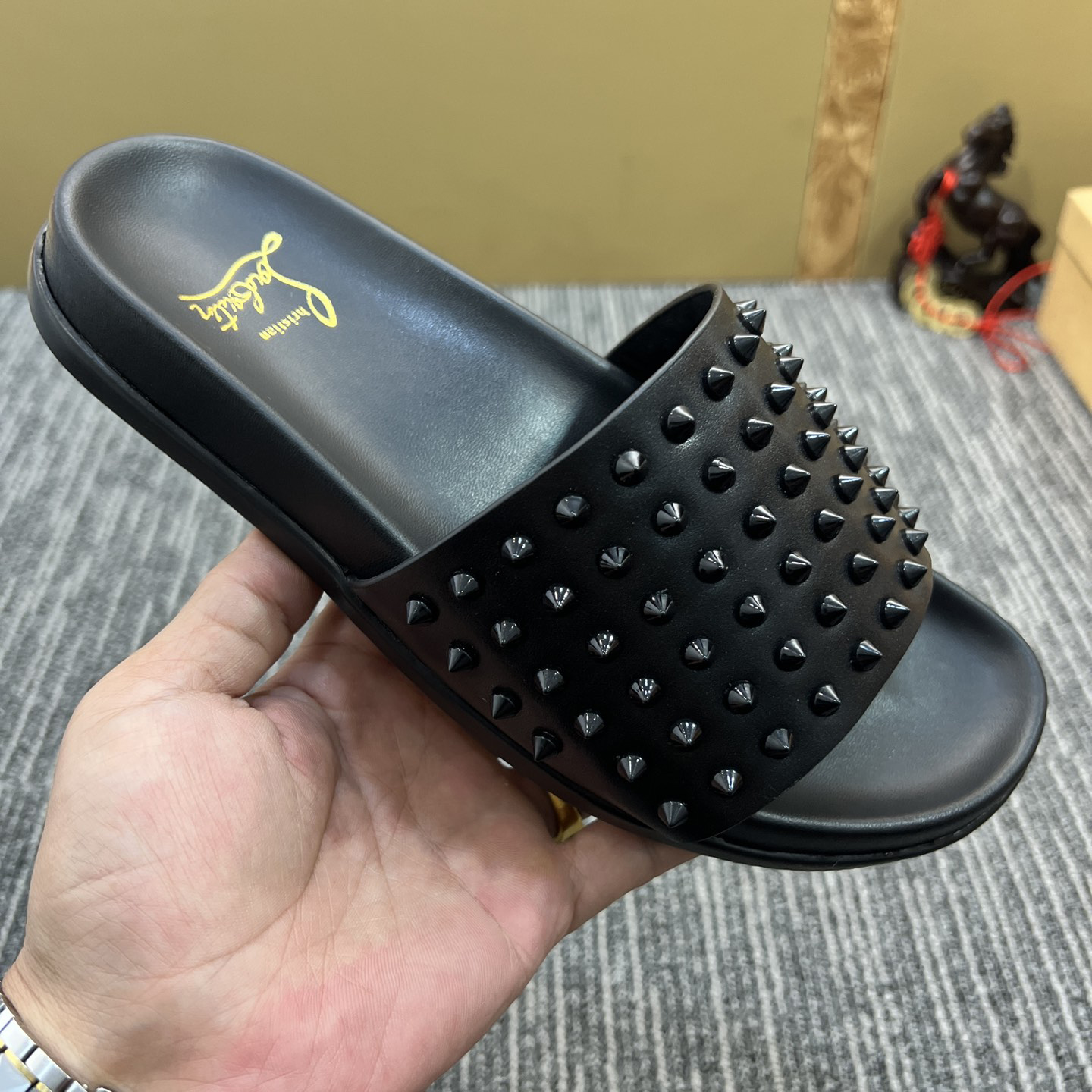 Christian Louboutin  Men Slippers Flats - EUR FASHION