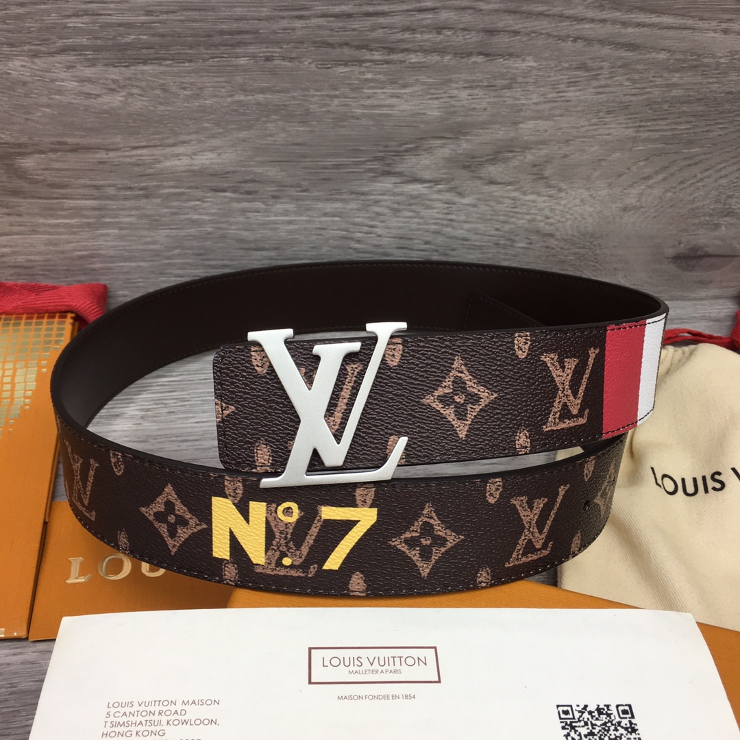 Louis Vuitton Shape 40MM Reversible Belt - EUR FASHION