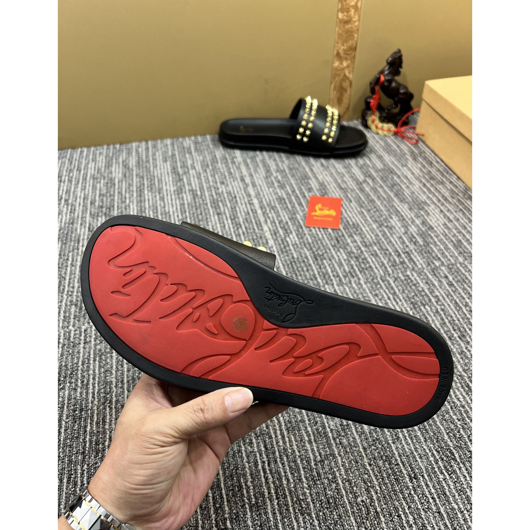 Christian Louboutin  Men Slippers Flats - EUR FASHION