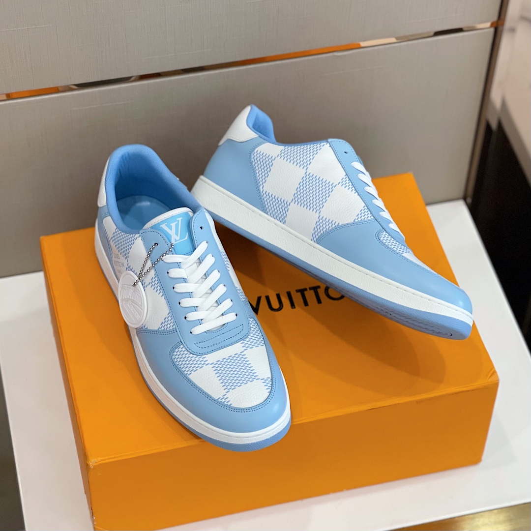 Louis Vuitton Men's Rivoli Sneaker - EUR FASHION