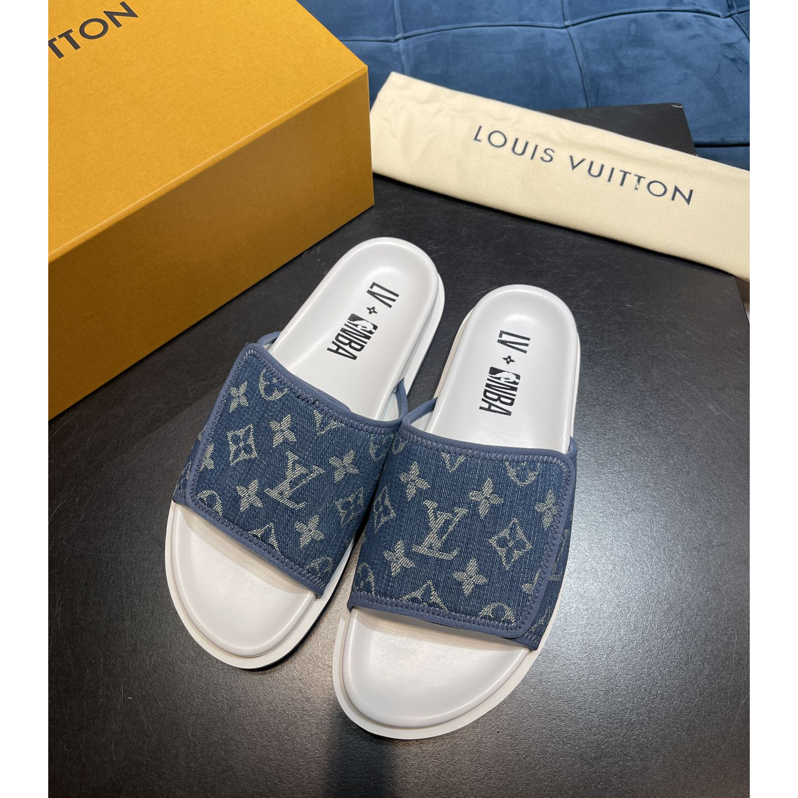 Louis Vuitton x NBA Monogram Slipper - EUR FASHION