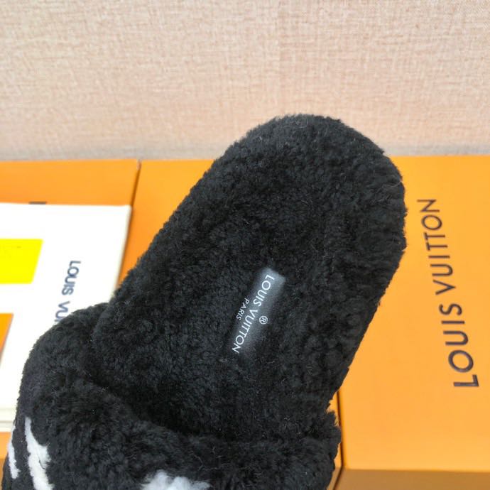 Louis Vuitton Paseo Flat Comfort Mule In Black - EUR FASHION