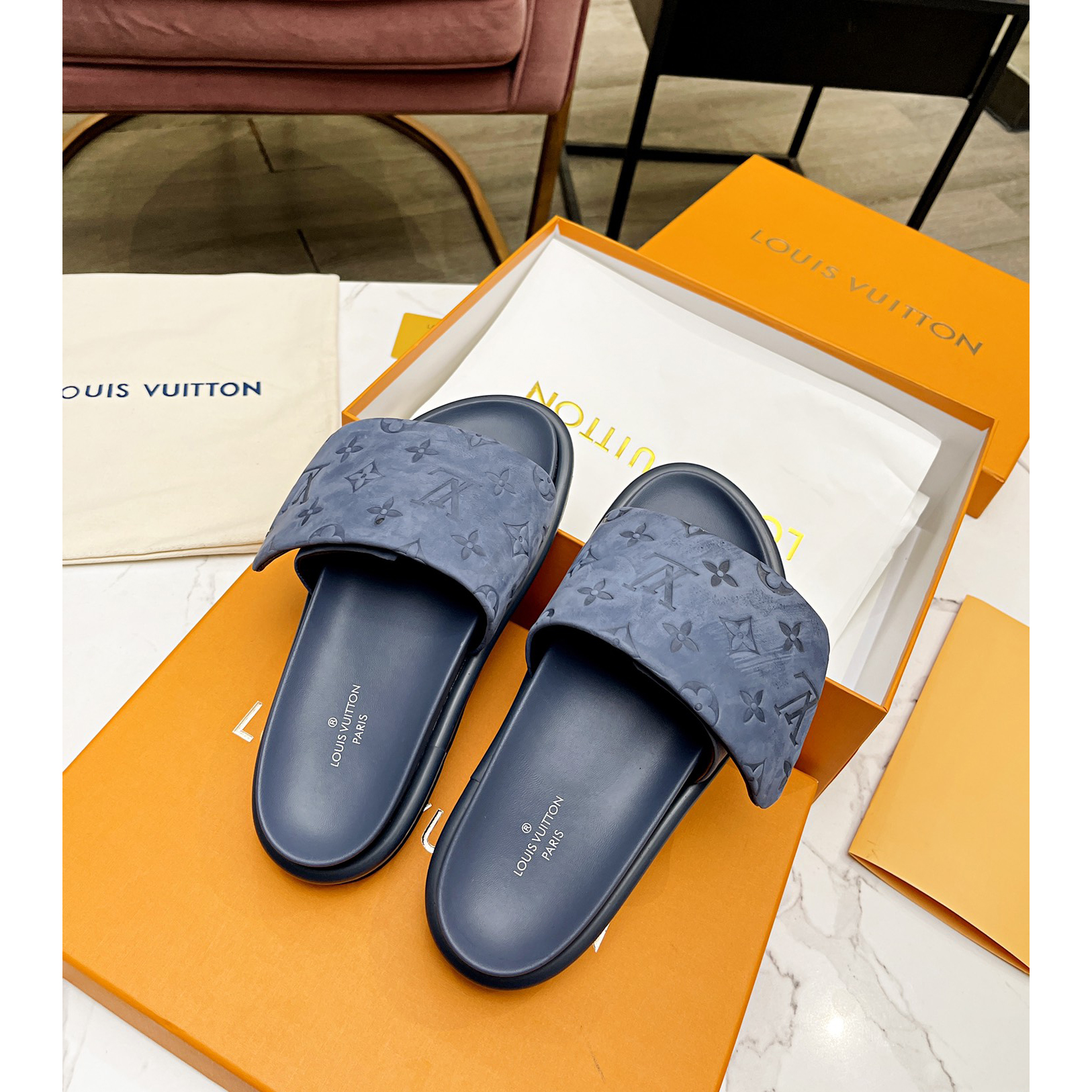 Louis Vuitton Pool Pillow Comfort Mules - EUR FASHION