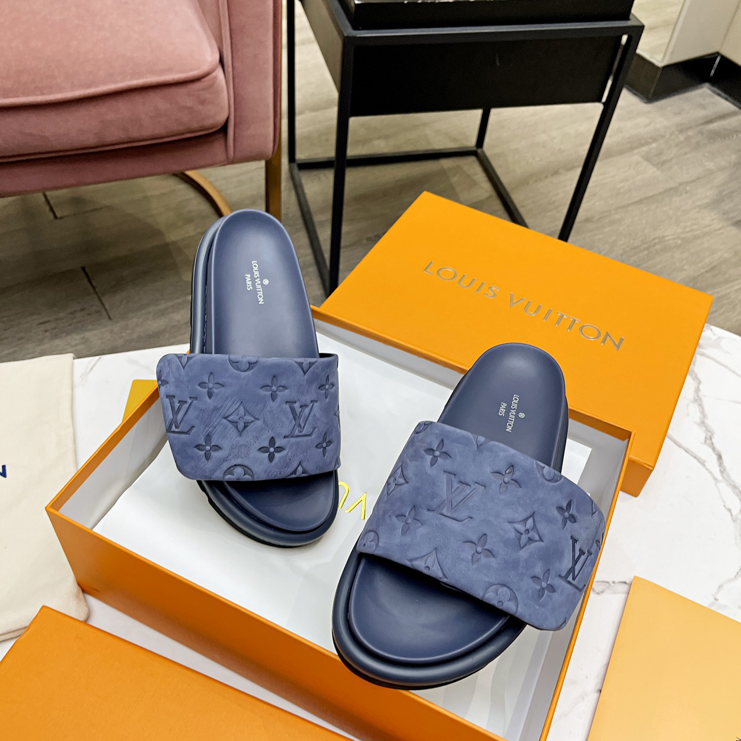 Louis Vuitton Pool Pillow Comfort Mules - EUR FASHION