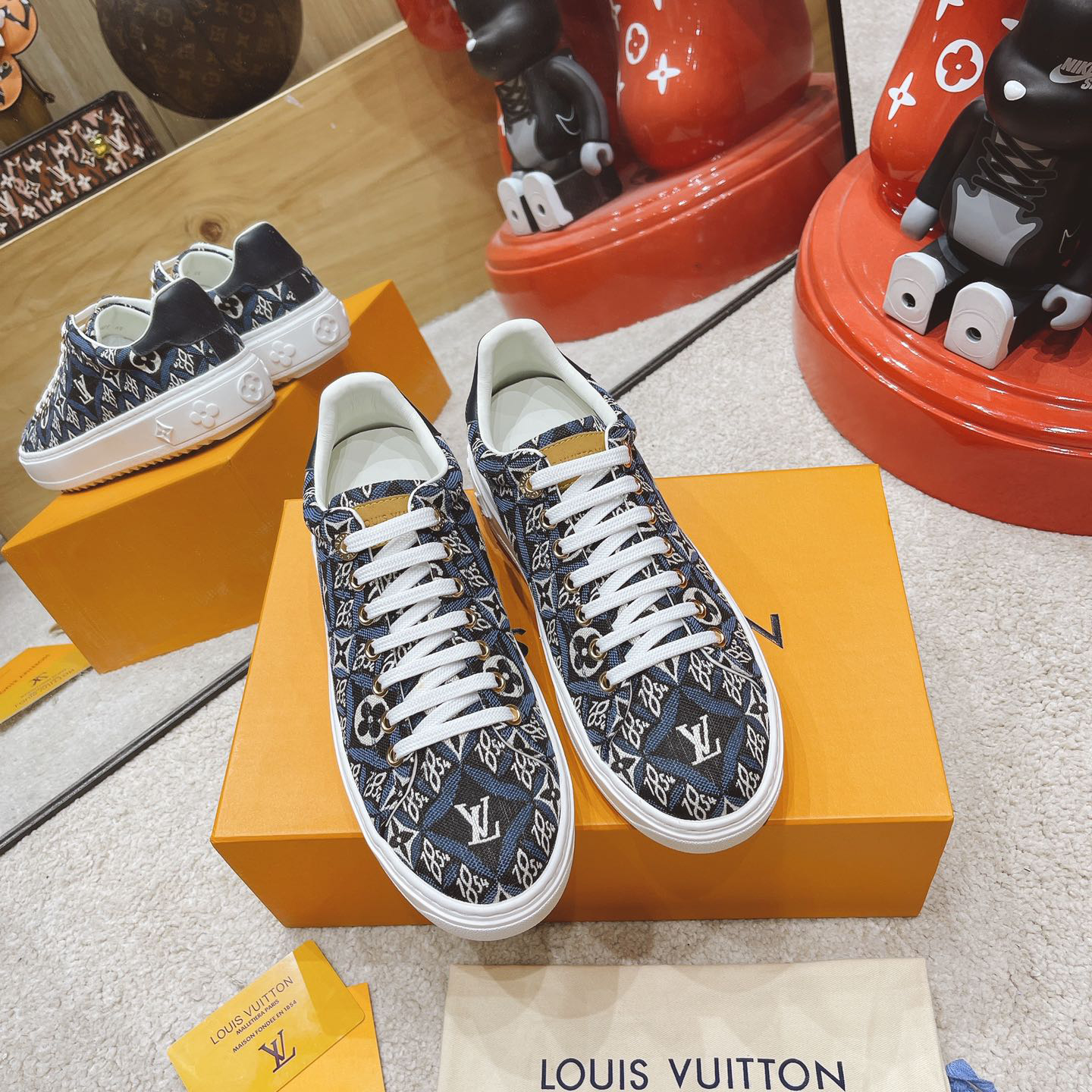 Louis Vuitton Crafty Stellar Sneaker - EUR FASHION