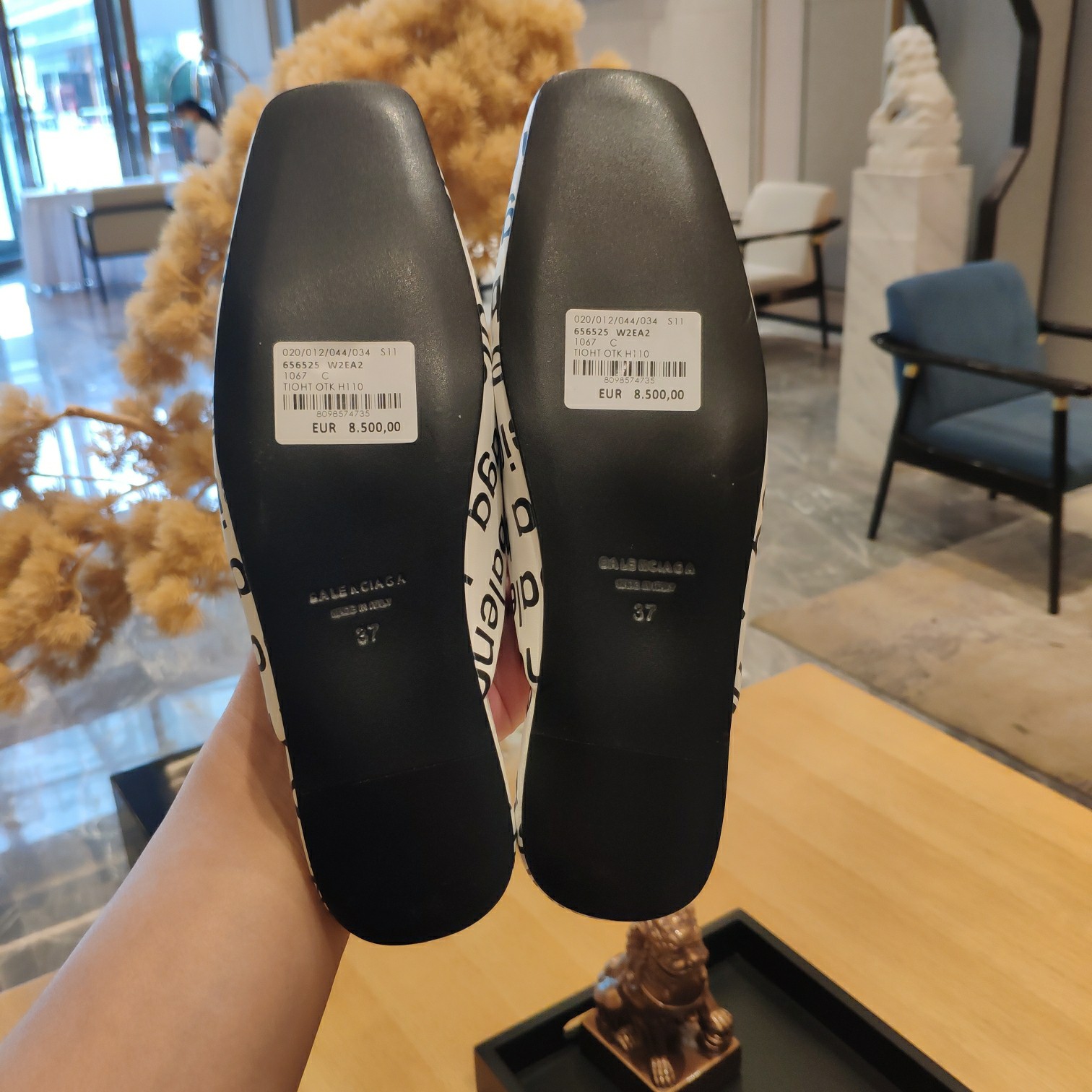 Balenciaga Logo Leather Backless Loafers - EUR FASHION