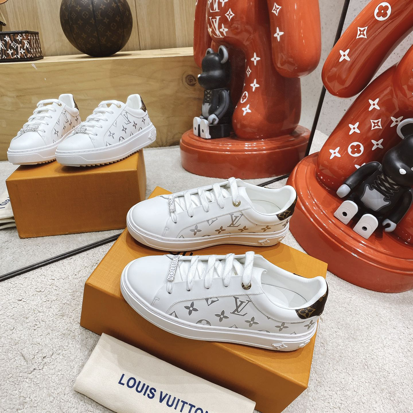 Louis Vuitton Time Out Sneaker  - EUR FASHION