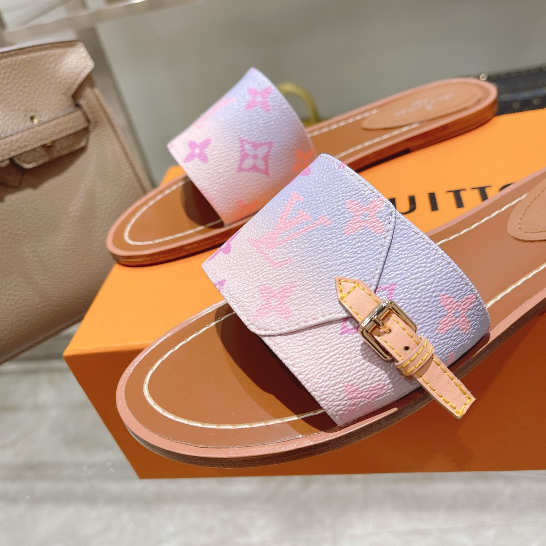 Louis Vuitton Lock It Flat Mule - EUR FASHION