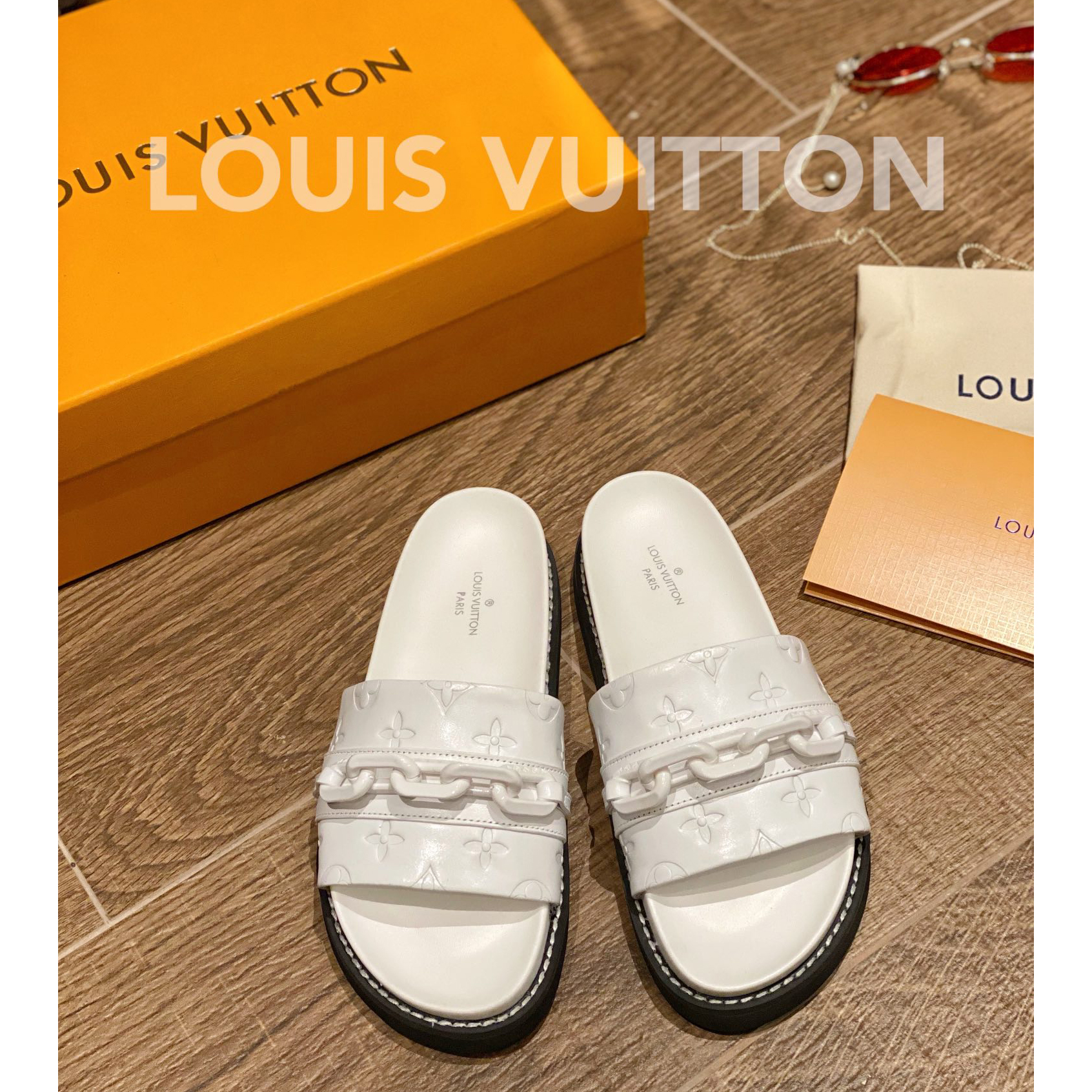 Louis Vuitton Monogram Slipper - EUR FASHION