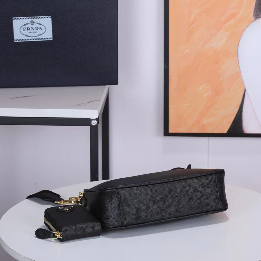 Prada Logo Print Shoulder Bag - EUR FASHION