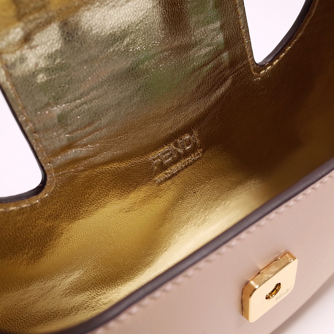 Fendi Cookie Pink Leather Mini Handbag（22-17.5-4.5cm） - EUR FASHION