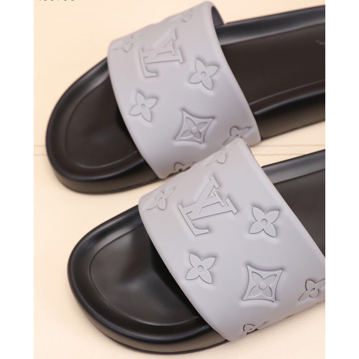 Louis Vuitton Monogram Slippers - EUR FASHION