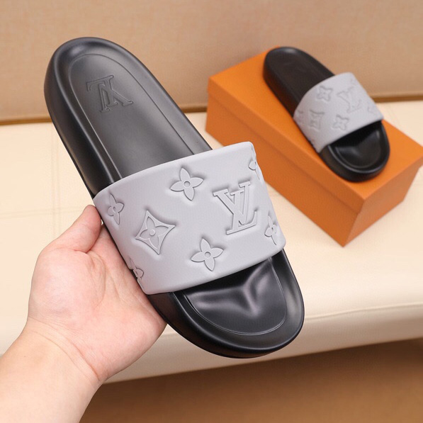 Louis Vuitton Monogram Slippers - EUR FASHION