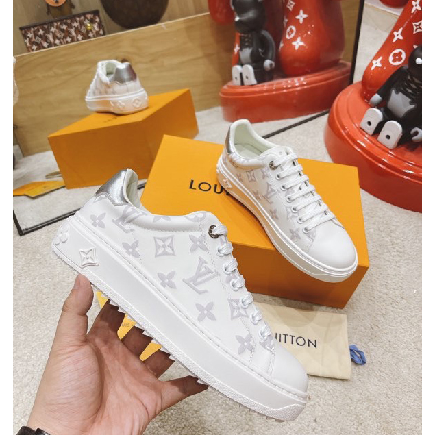 Louis Vuitton Monogram Sneaker - EUR FASHION