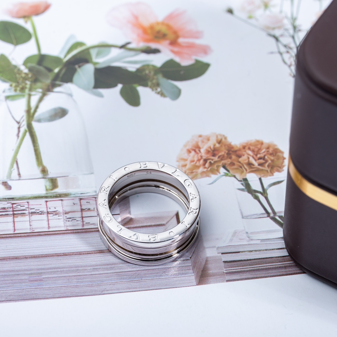 Bvlgari Ring - EUR FASHION