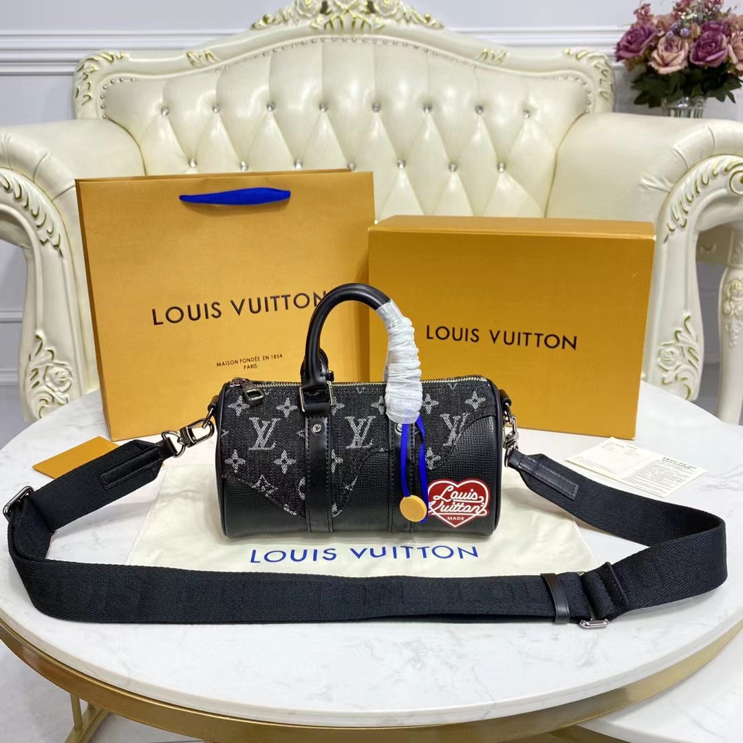 Louis Vuitton  Monogram Drip Handbag(21-12-9cm) - EUR FASHION