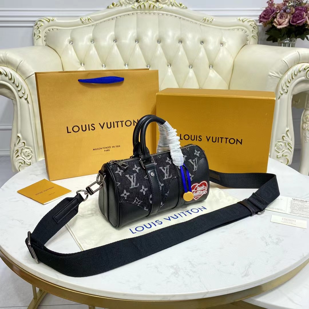 Louis Vuitton  Monogram Drip Handbag(21-12-9cm) - EUR FASHION