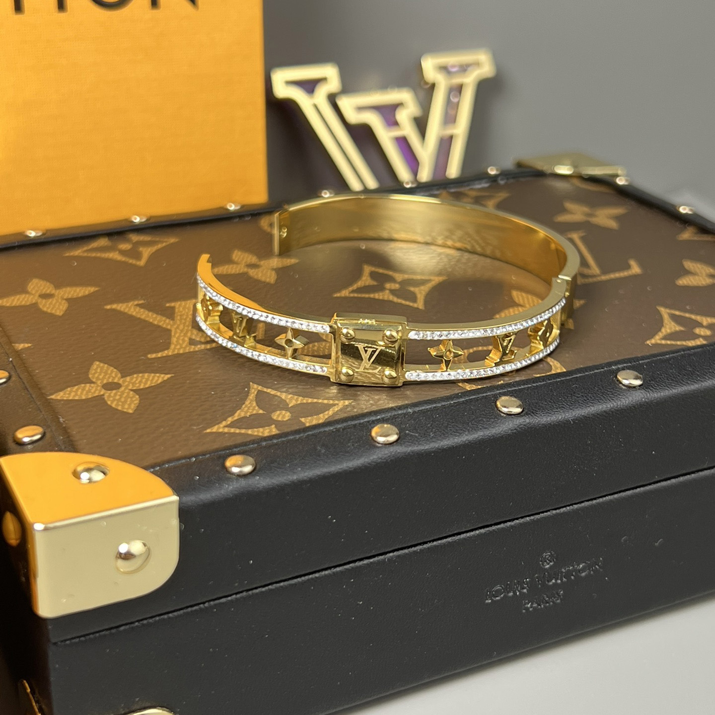 Louis Vuitton Bracelet - EUR FASHION