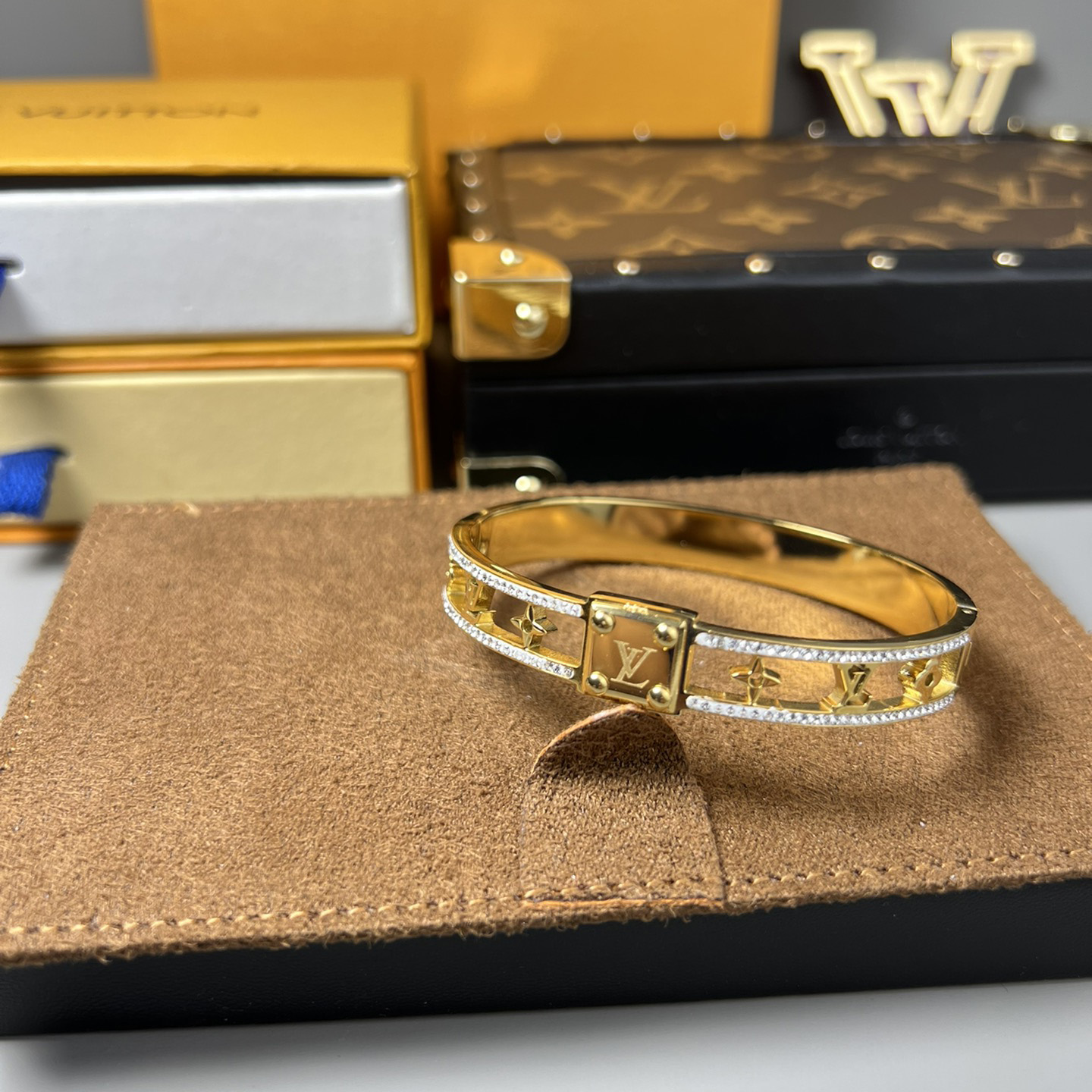 Louis Vuitton Bracelet - EUR FASHION