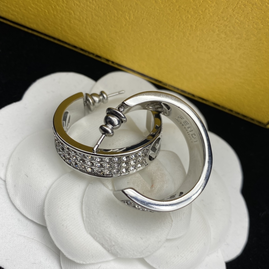 Fendi Earrings - EUR FASHION