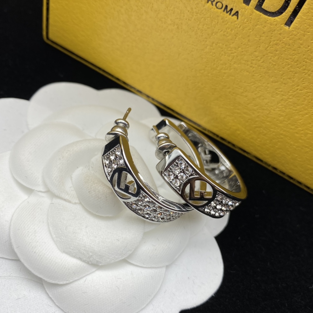 Fendi Earrings - EUR FASHION